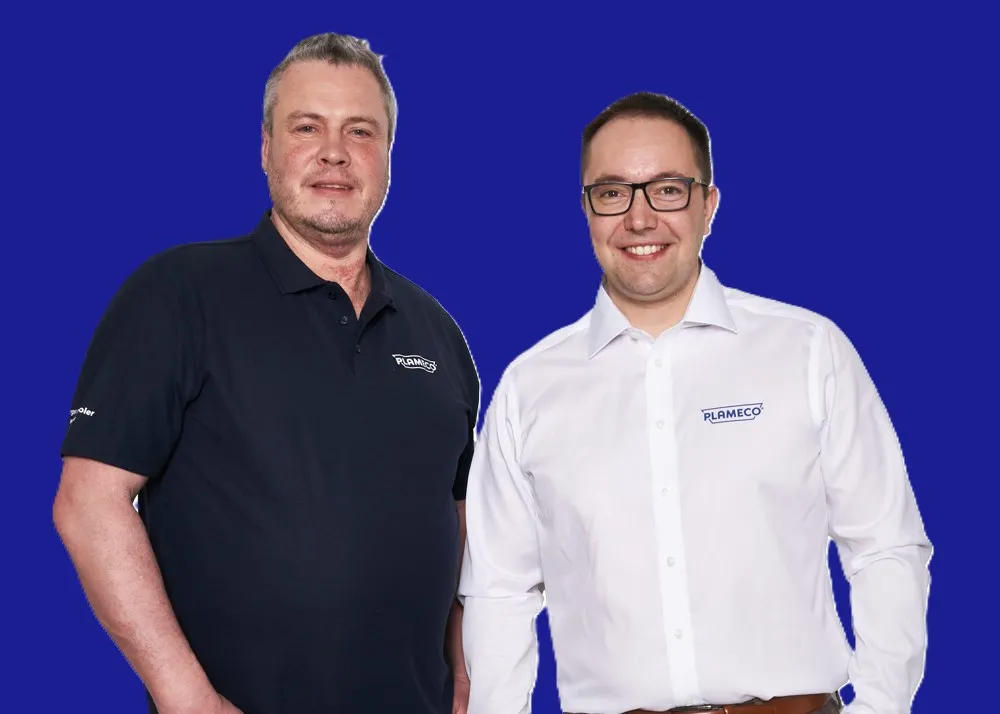 Sascha+Jan_blauer Hintergrund