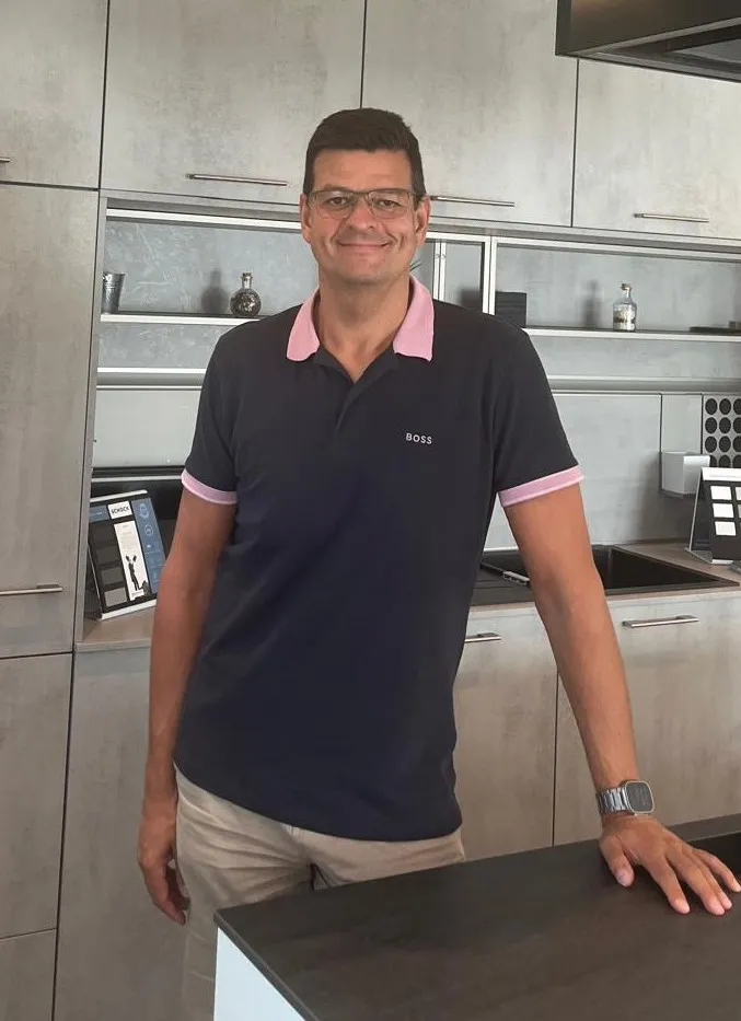 Stefan(1)