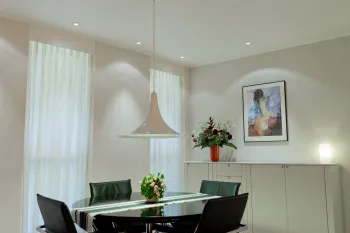Welche Auswirkung hat die Farbe einer Decke auf Ihr Zimmer?