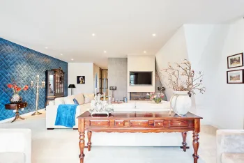 Deckensysteme für Ihr Wohnzimmer: 6 verschiedene Deckensorten